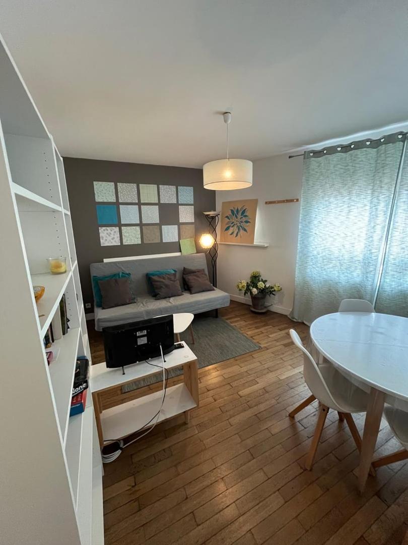Le Fonctionnel Apartment Tours Ngoại thất bức ảnh
